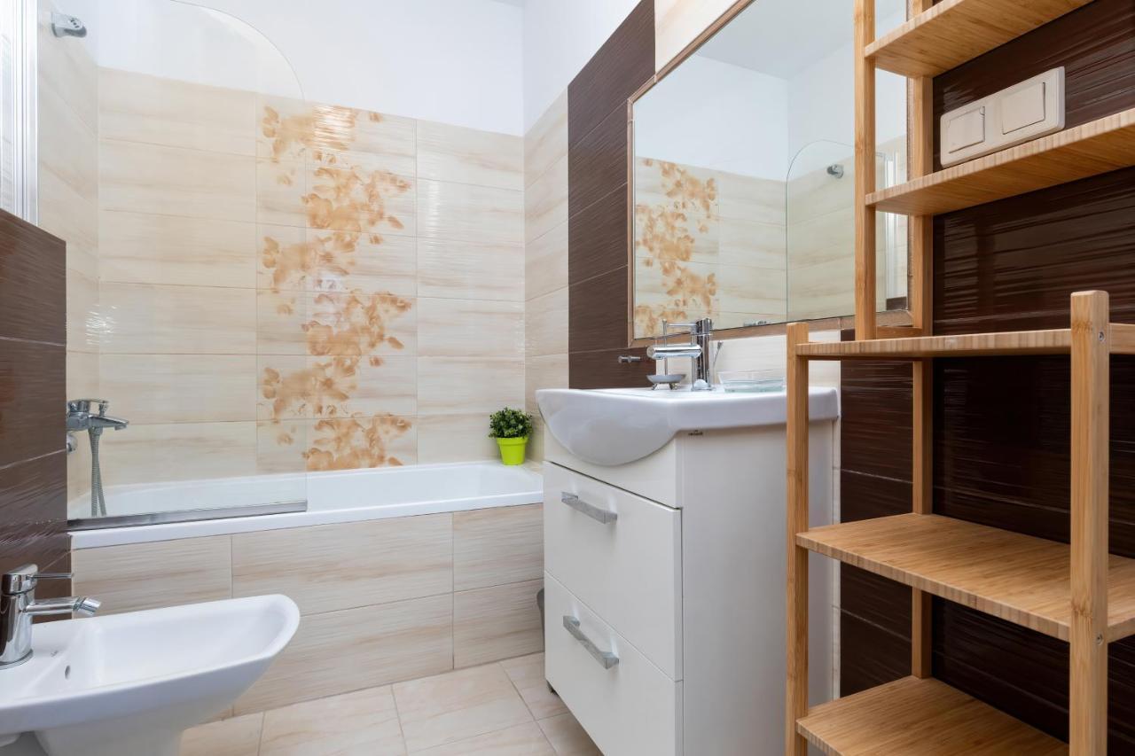 Veranda Domy I Apartament Поберово Экстерьер фото